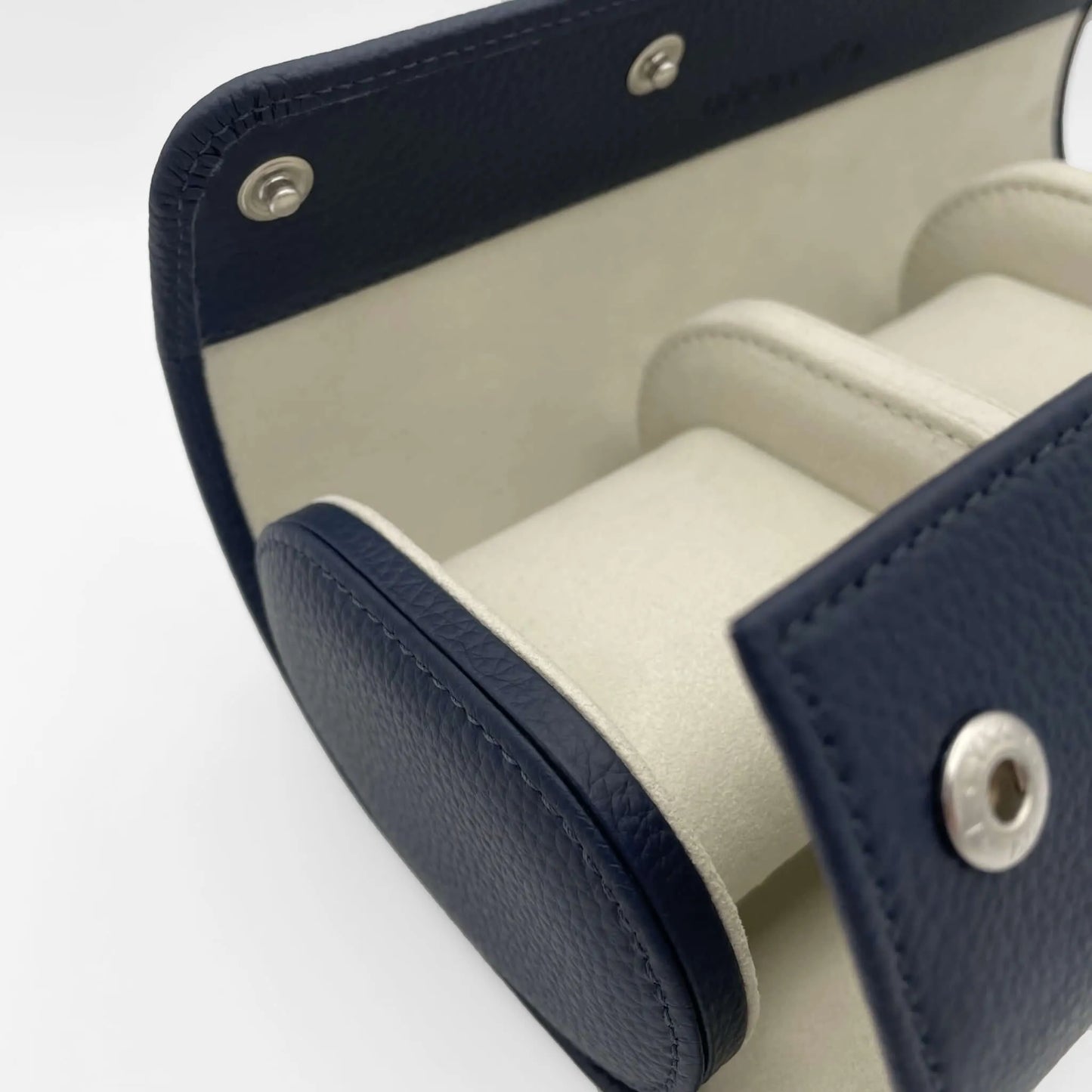 ATELIER Bermuda – Leder Uhrenrolle für 3 Uhren · Dunkelblau