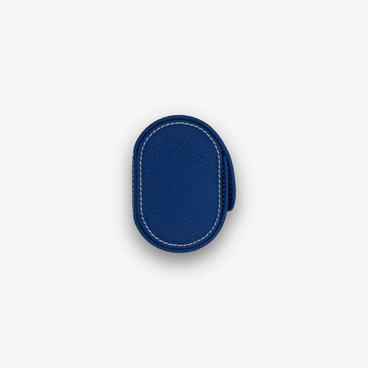 Seitenansicht einer blauen Uhrenrolle für 3 Uhren aus Leder mit heller Kontrastnaht